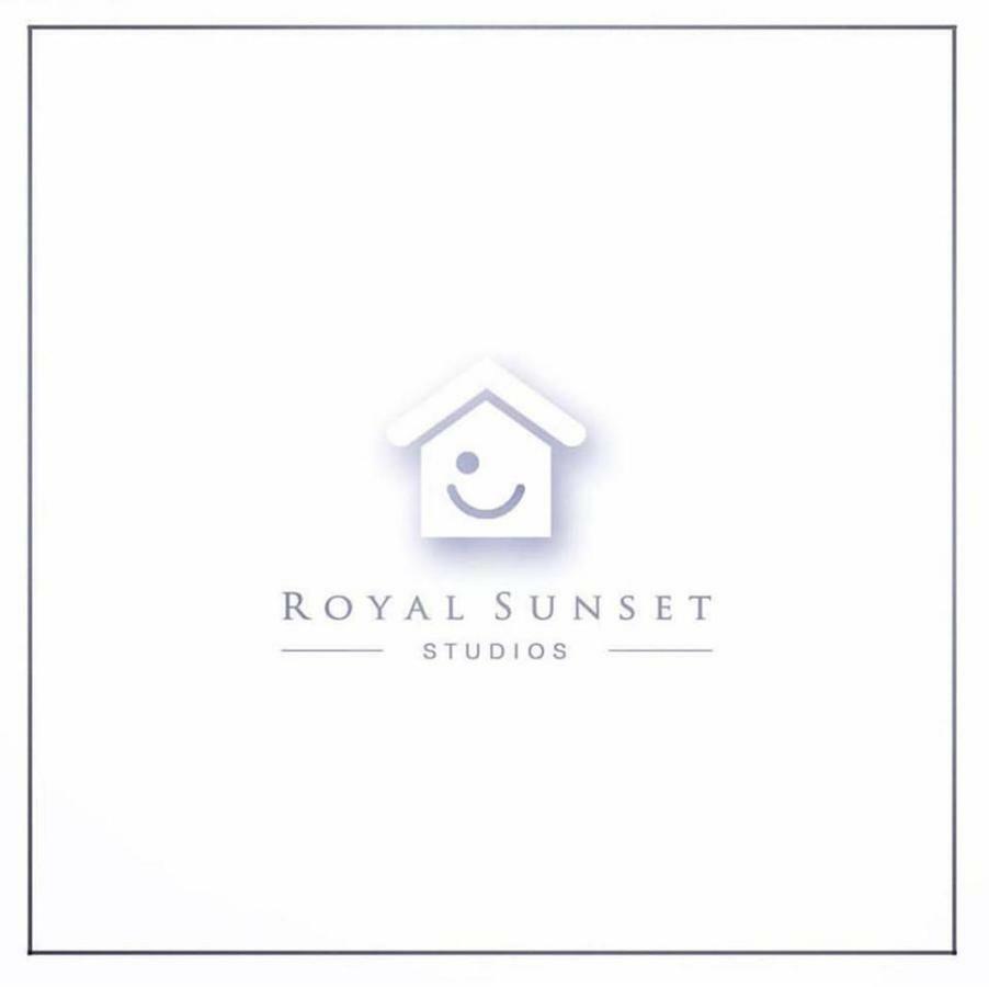 Royal Sunset Studios & Apartments 레메소스 외부 사진